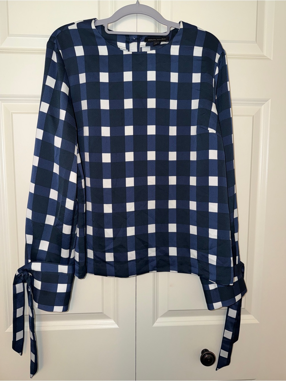 Banana Republic Navy & White Gingham Tie-Sleeve Blouse